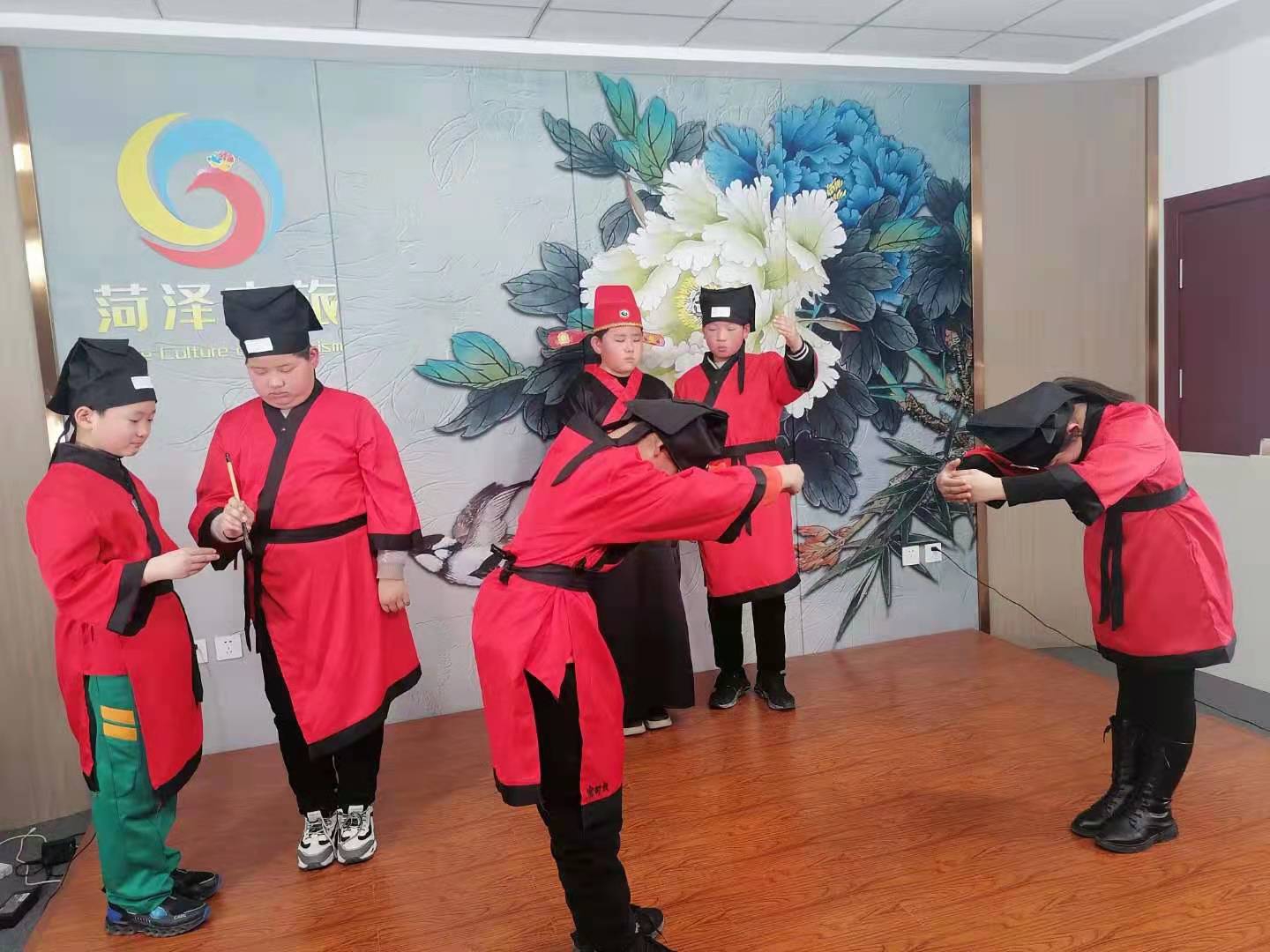 2021-1-23首届菏台青少年国学经典新年云端朗诵会(1).JPG
