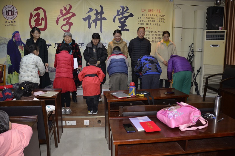 缩小.2021-3-7下午牡丹区图书馆第七期国学经典诵读中级班进入结业验收考评阶段 (19).jpg